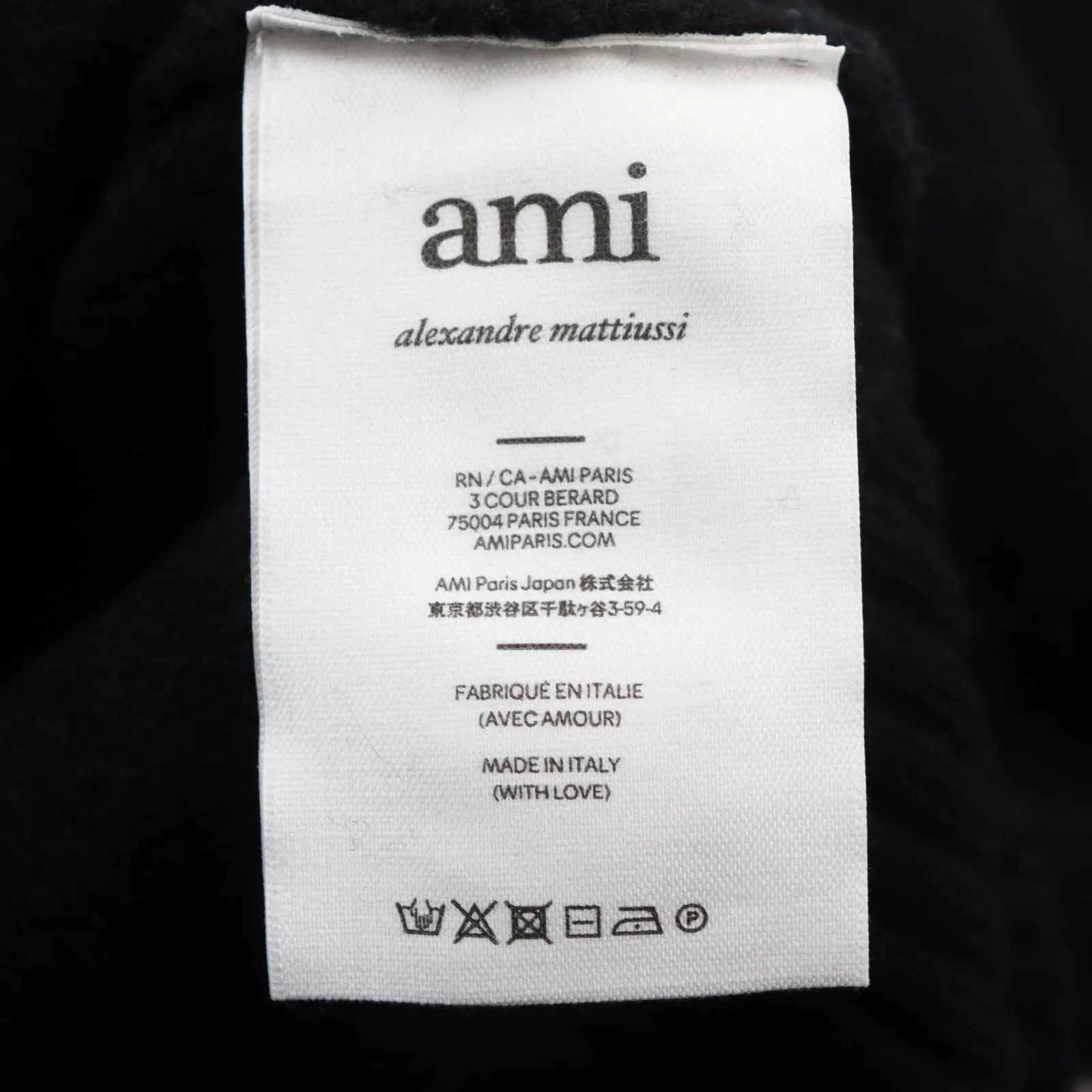 AMI Paris Wool Heart Logo Turtleneck Sweater L