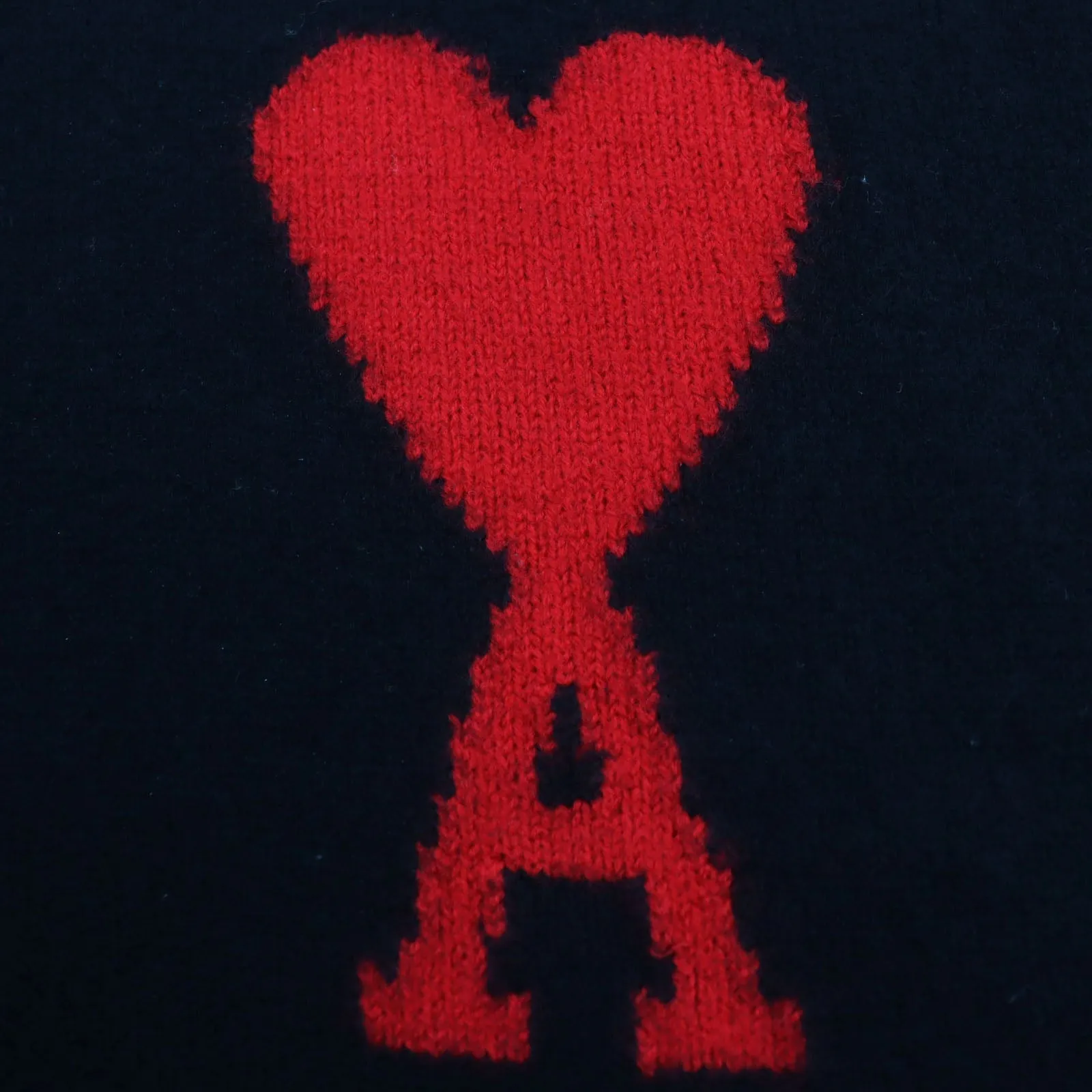 AMI Paris Wool Heart Logo Turtleneck Sweater L