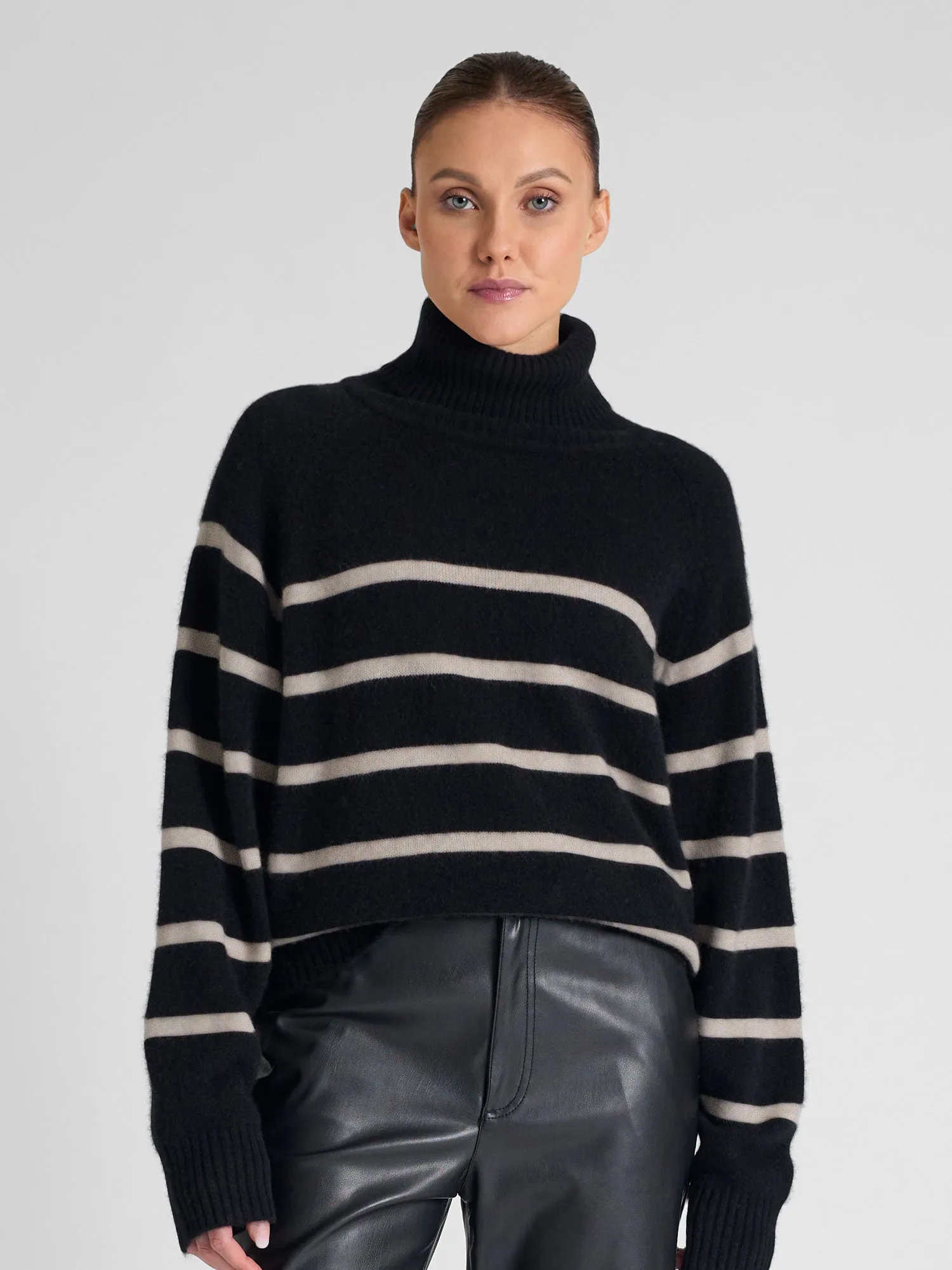 Cashmere sweater "Milano" - stripe black and ginger