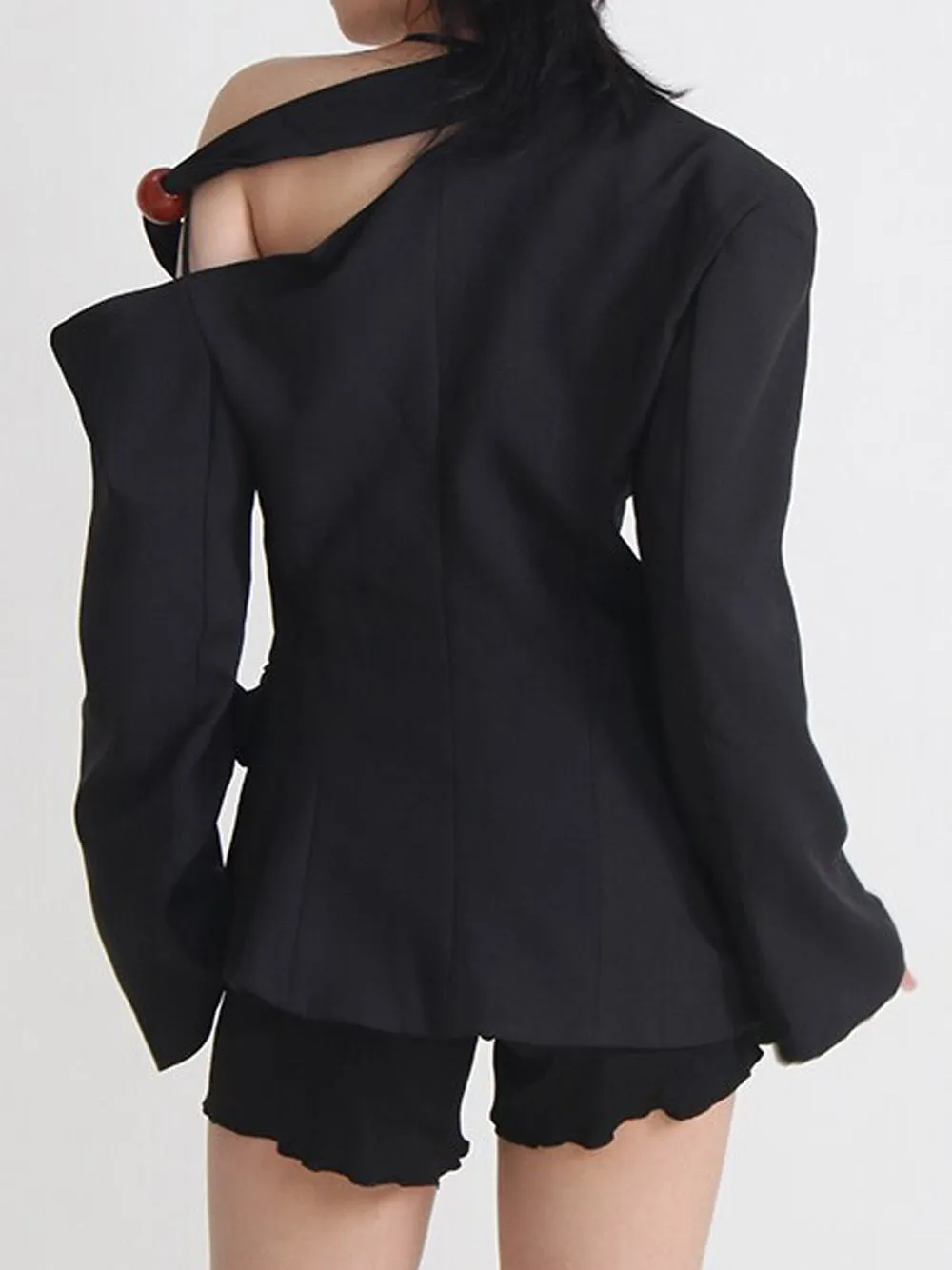 DEIDE Asymmetric Blazer in Blazk