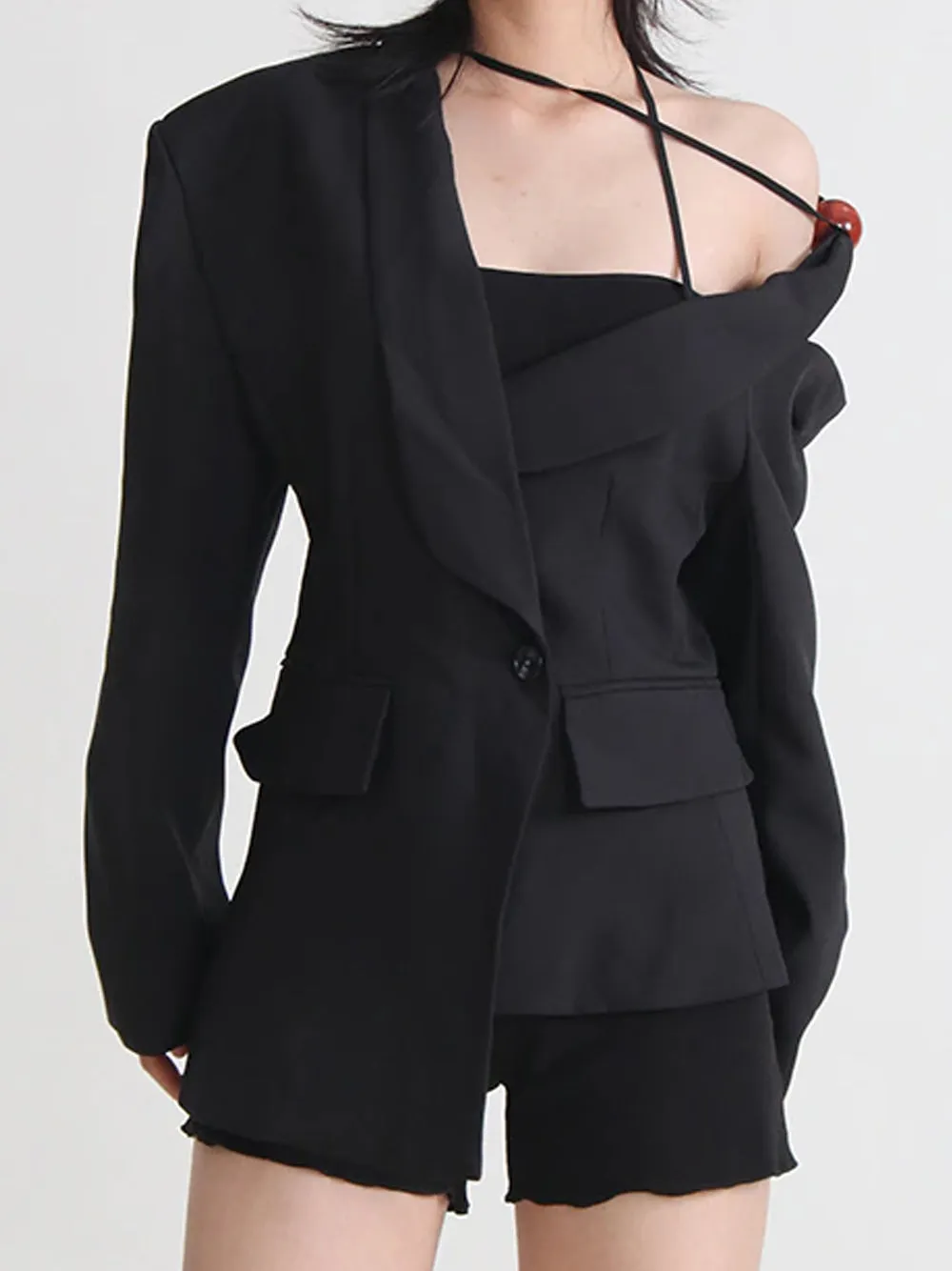 DEIDE Asymmetric Blazer in Blazk