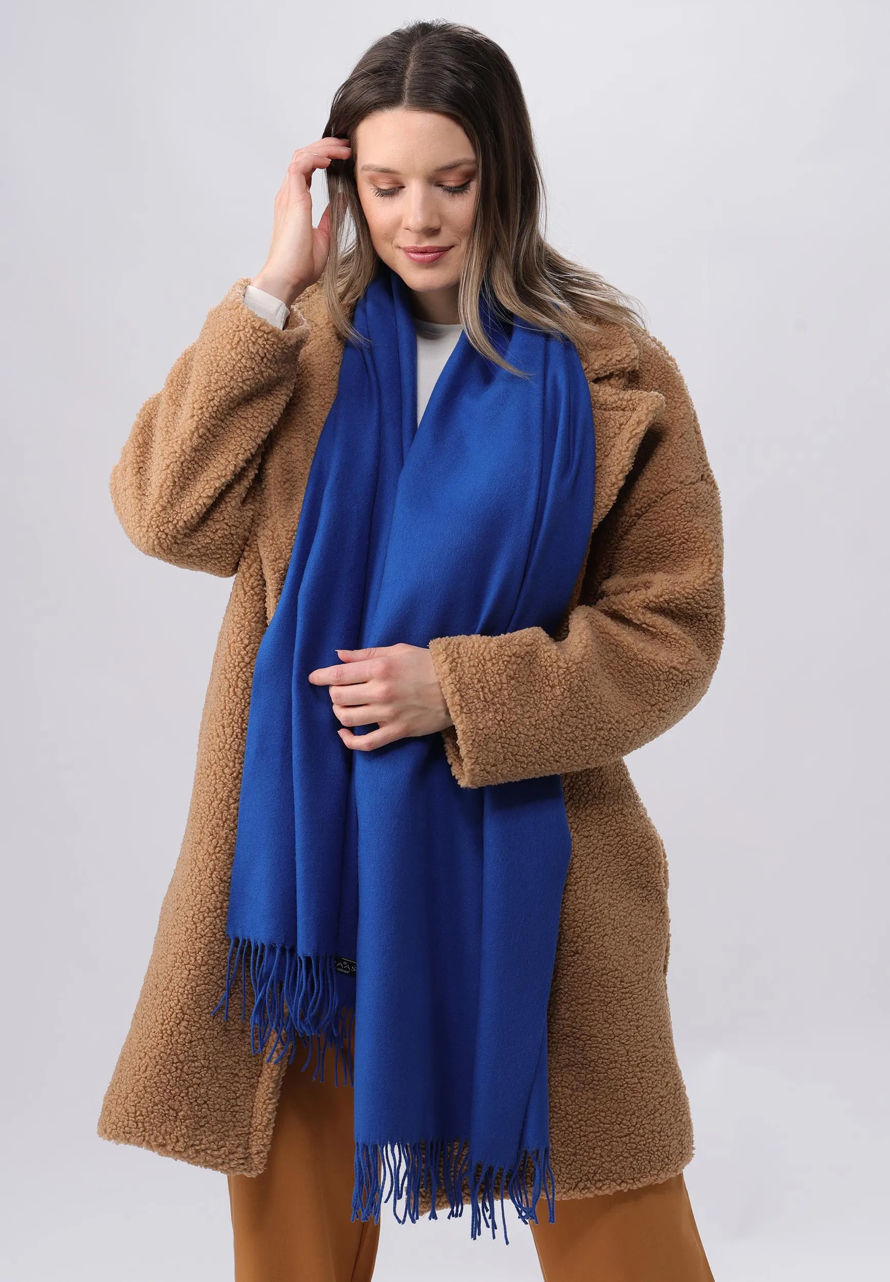 Essential Solid Oversized Cashmink Wrap