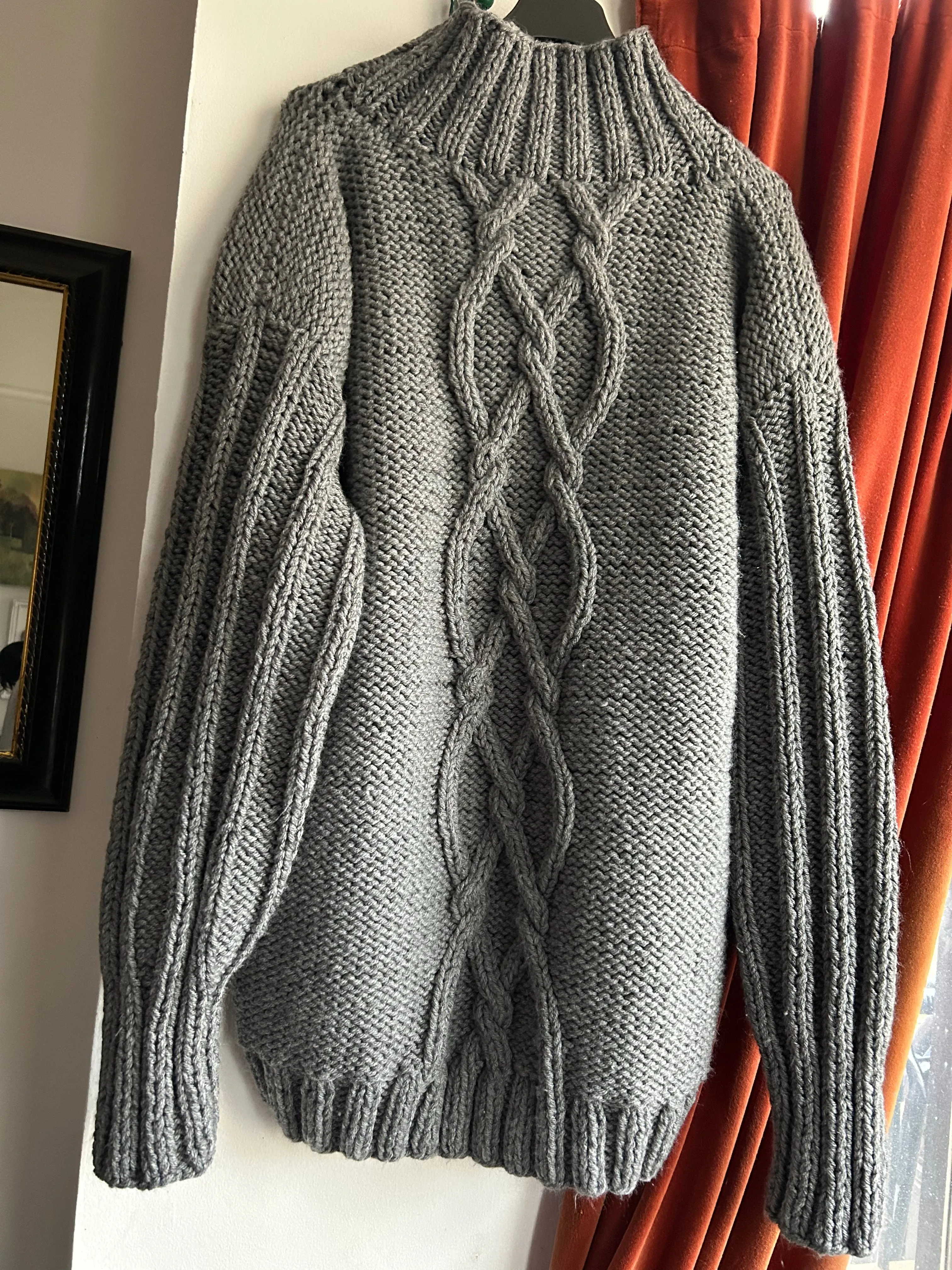 Hand Knit Men's Pullover