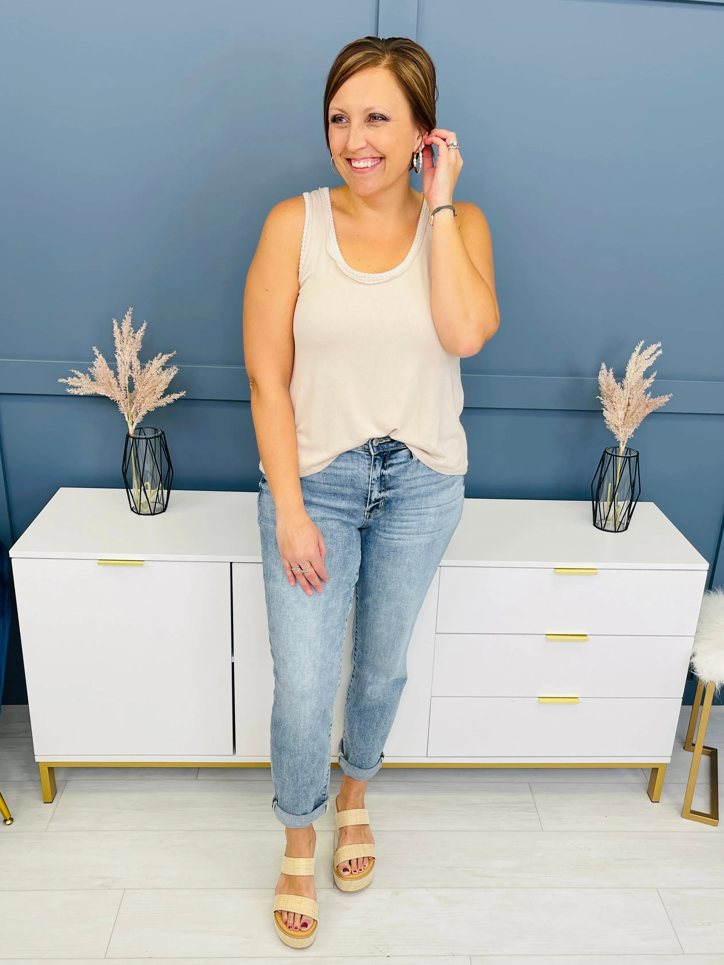 Judy Blue The Bleach Boys Midrise Boyfriend Jeans in Reg/Curvy