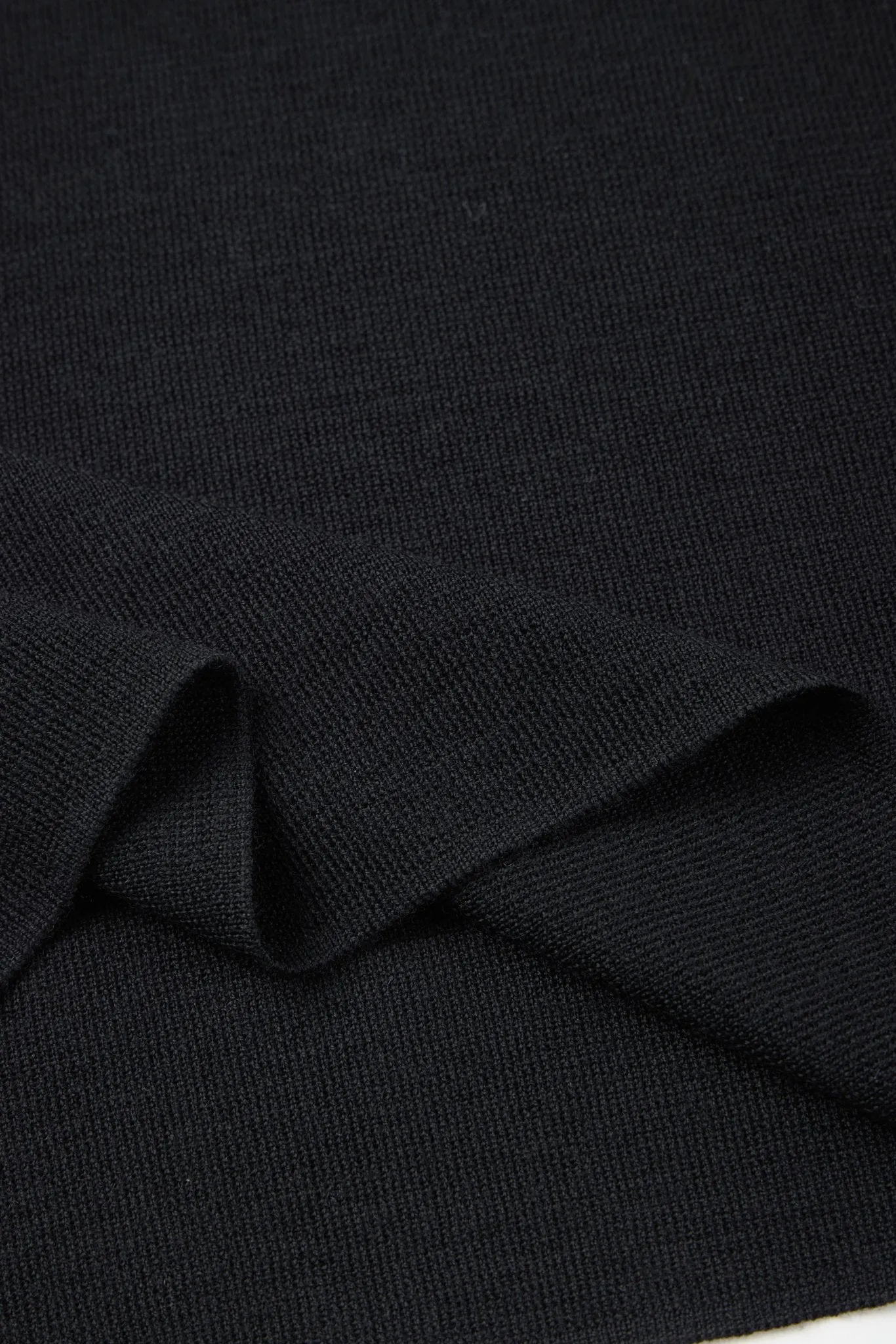 KENDELL wool turtleneck sweater (Black)