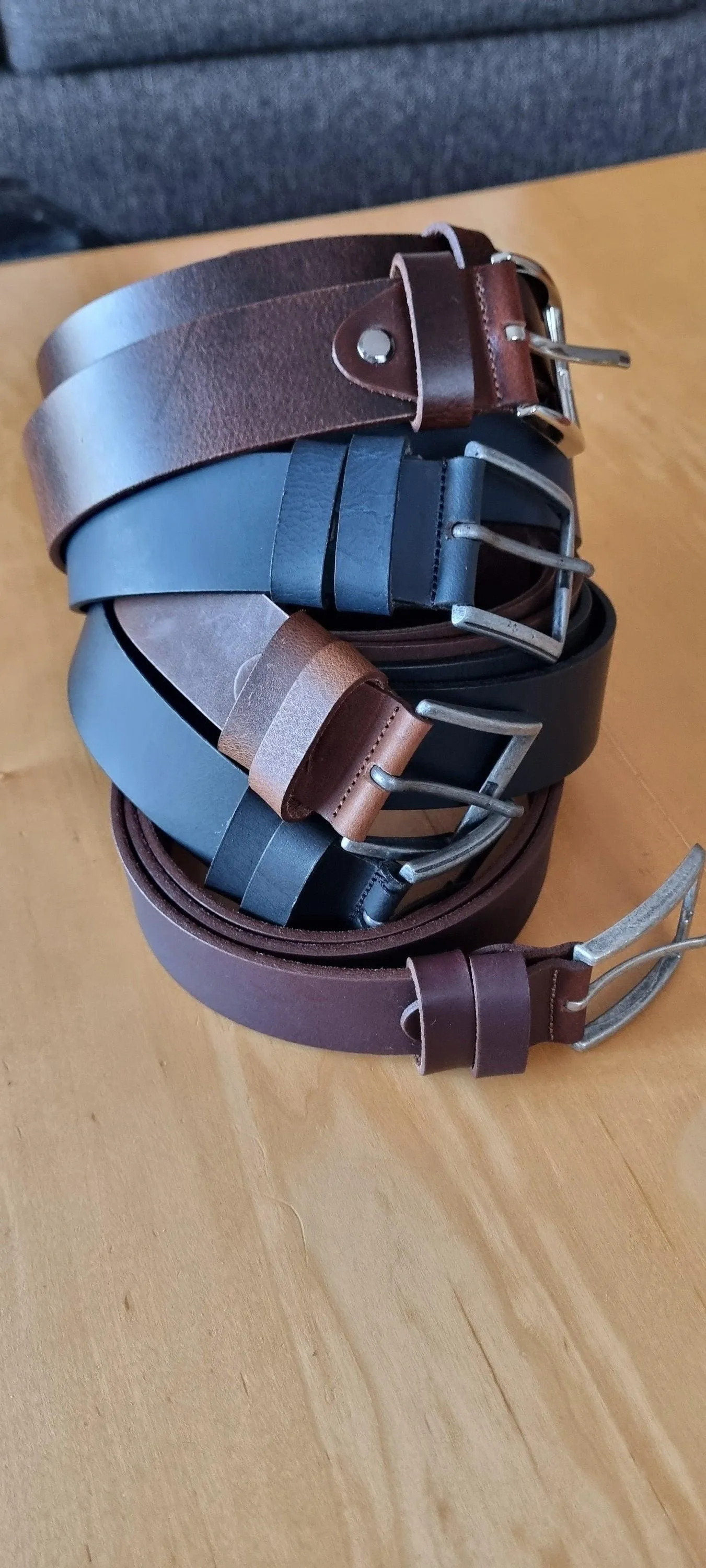 Leather belt for men, genuine leather belt, milled oily with a pull-up effect, width 4cm(1,6")