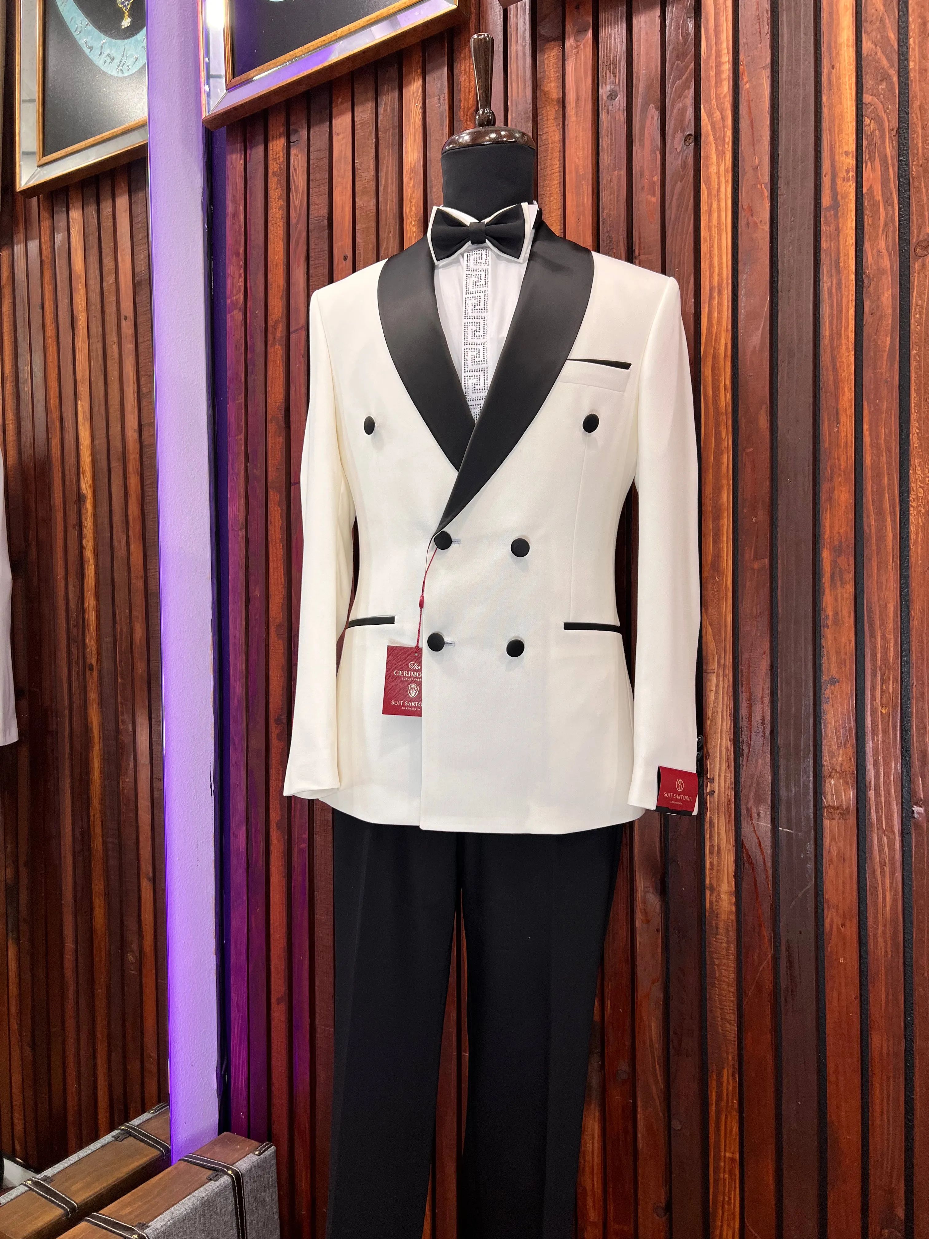 Men's Off-White Double Breasted Tuxedo with Shawl Lapel &amp; Black Buttons