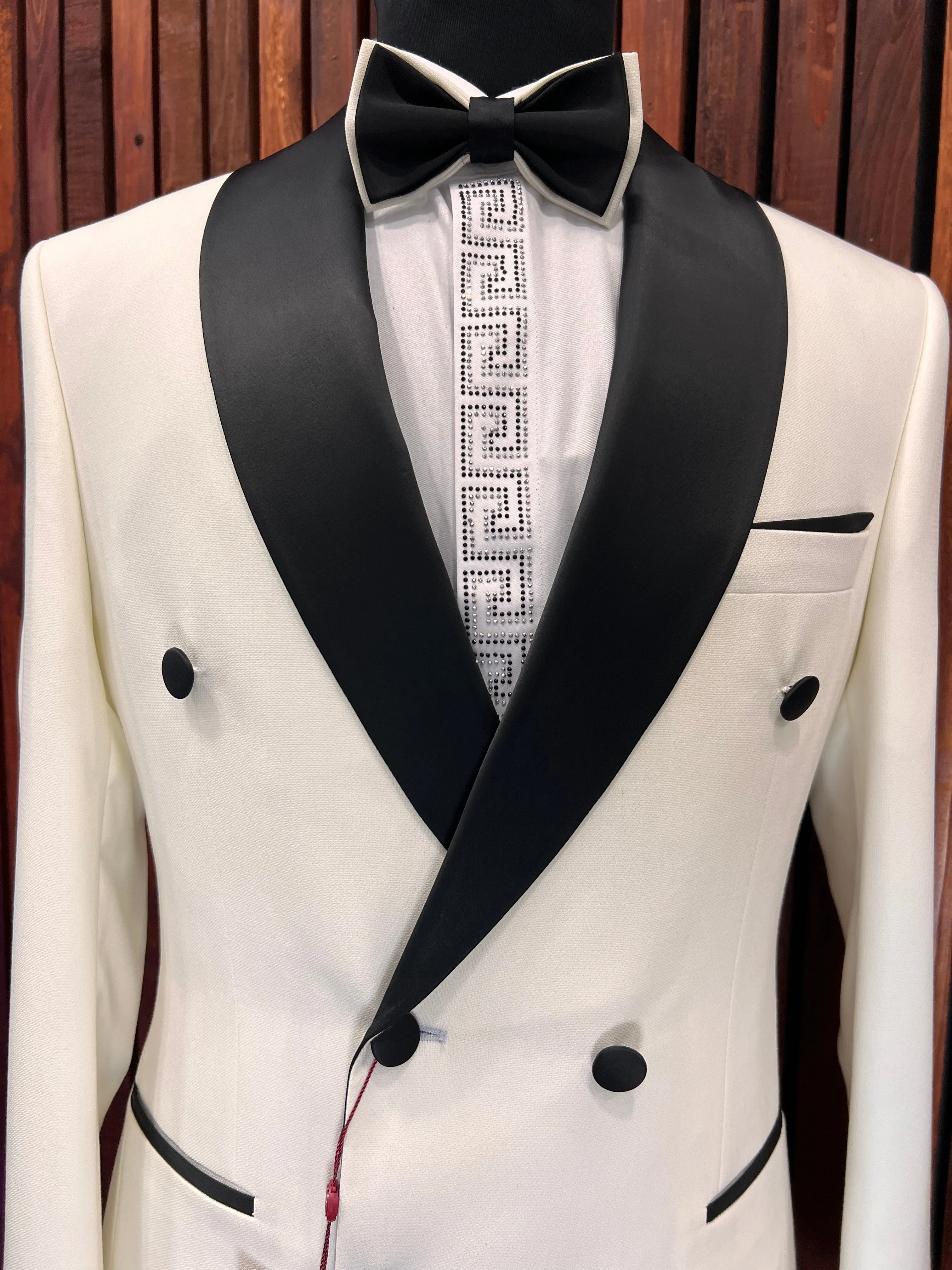 Men's Off-White Double Breasted Tuxedo with Shawl Lapel &amp; Black Buttons