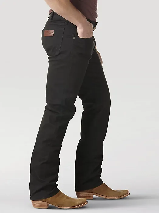 MEN'S WRANGLER RETRO® SLIM FIT STRAIGHT LEG PANT IN BLACK: 88MWZBK