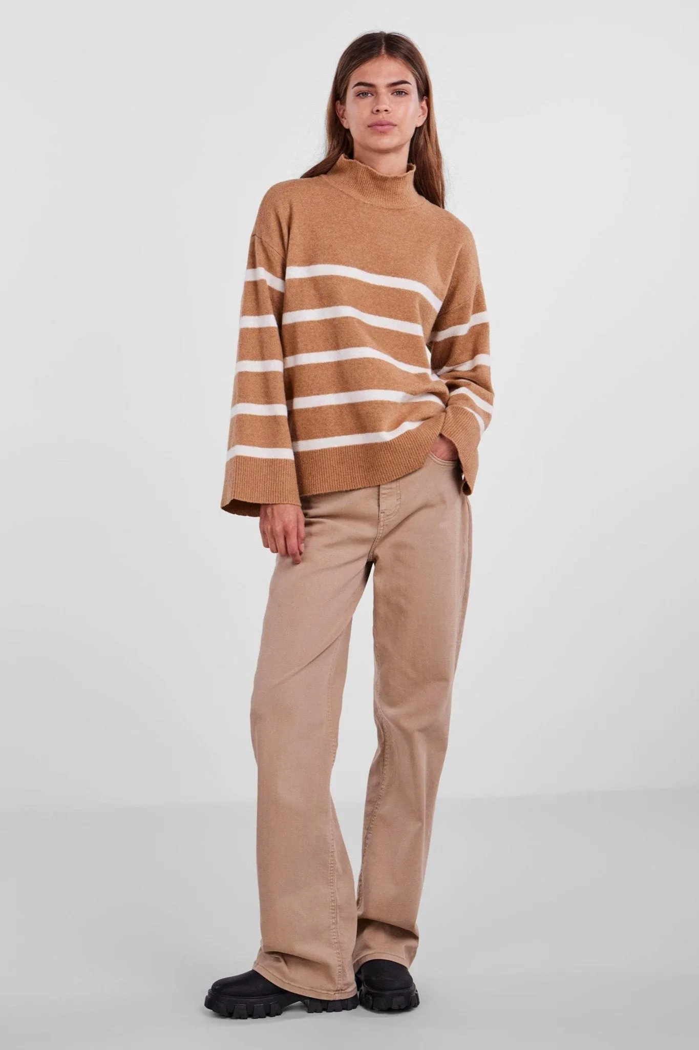 Nuska Oversized Knit - Indian Tan