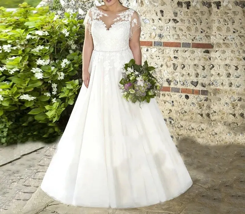 Whimsical Lace Applique/Tulle A Line Wedding Gown All Sizes/Colors