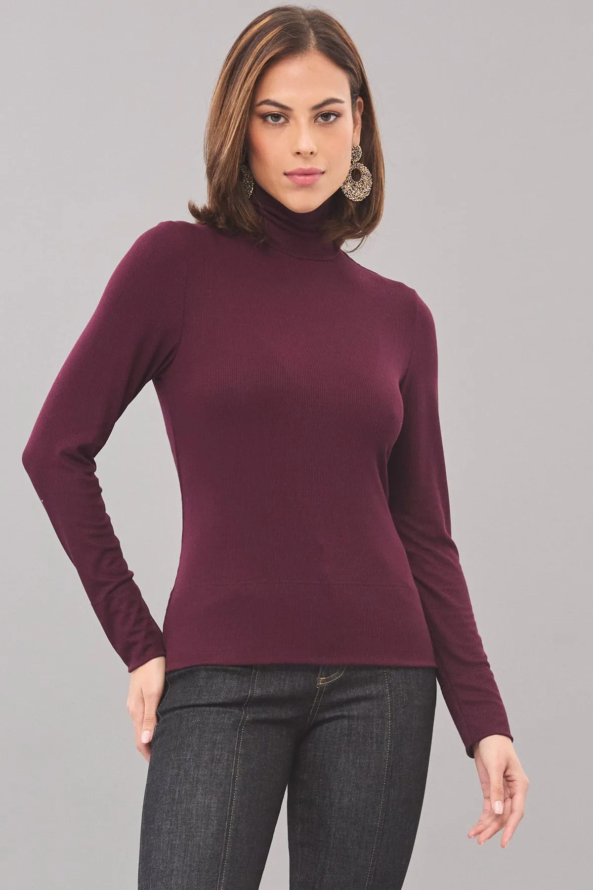 Wide Hem Rib Turtleneck