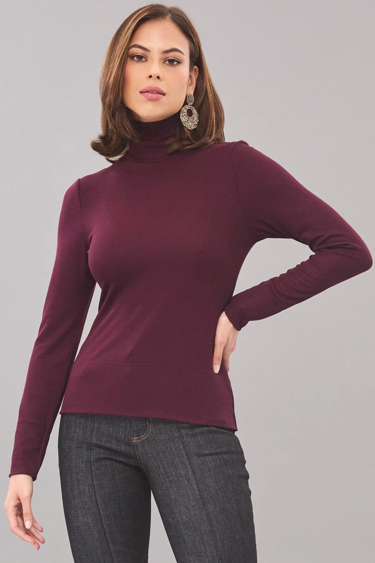 Wide Hem Rib Turtleneck