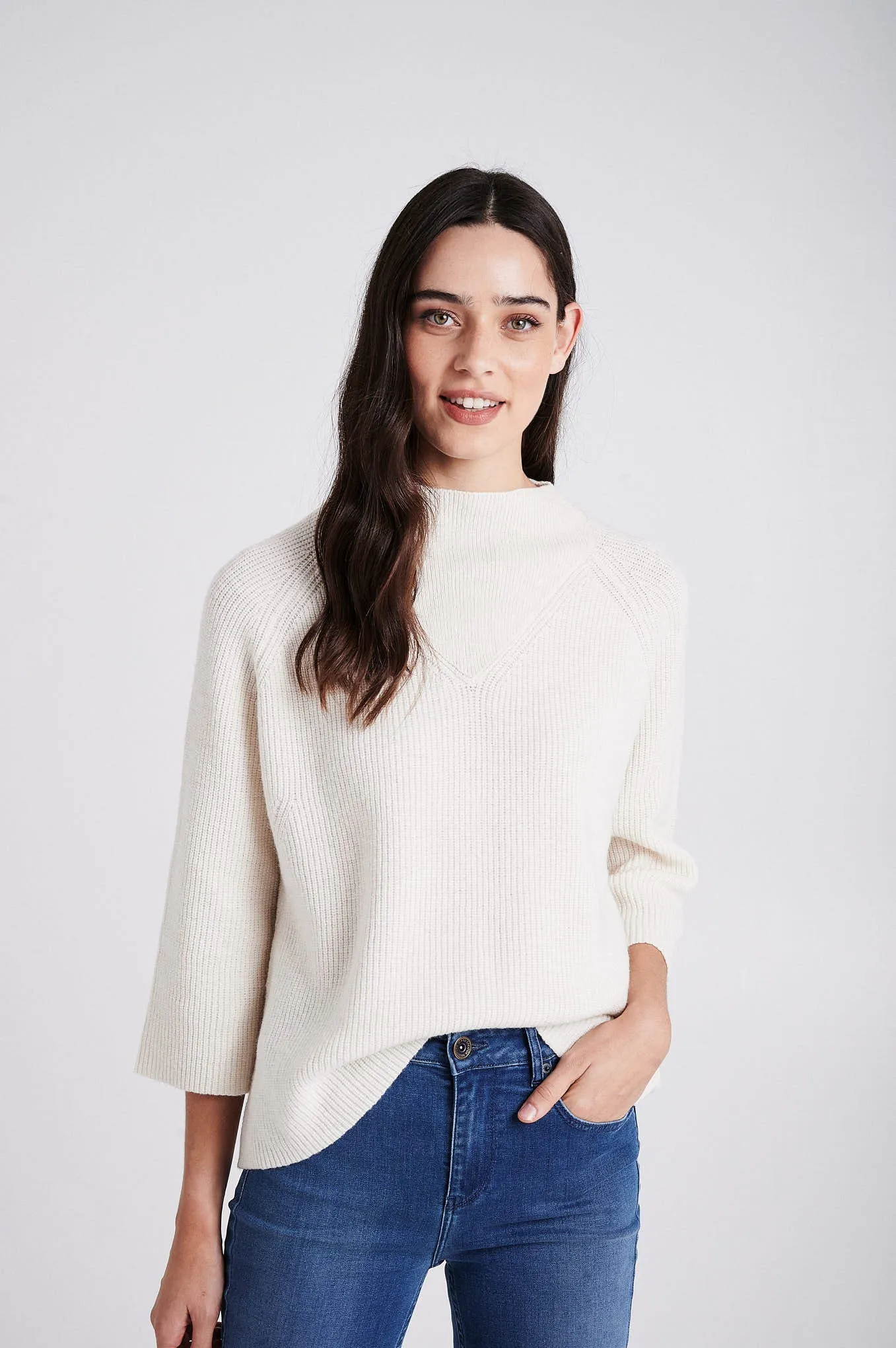 Wide sweater and wide 3/4 sleeves