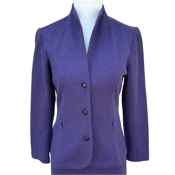 Women's Vintage Boucle Lightweight Shawl Lapel Three Button Two Piece Skirt Suit