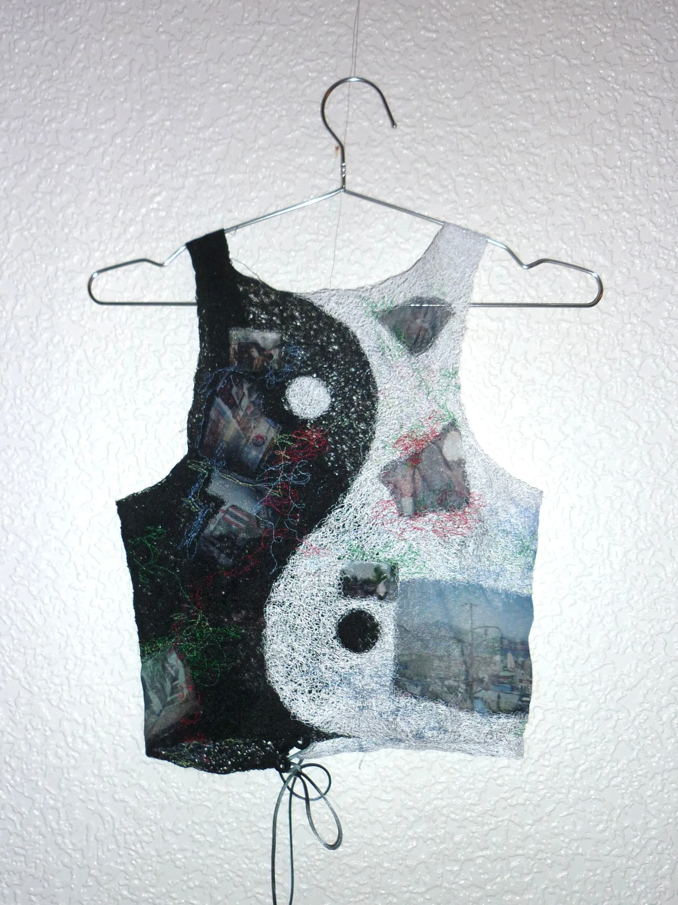 Yin and yang vest top